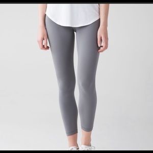 Lululemon Rare Slate Gray Wonder Under